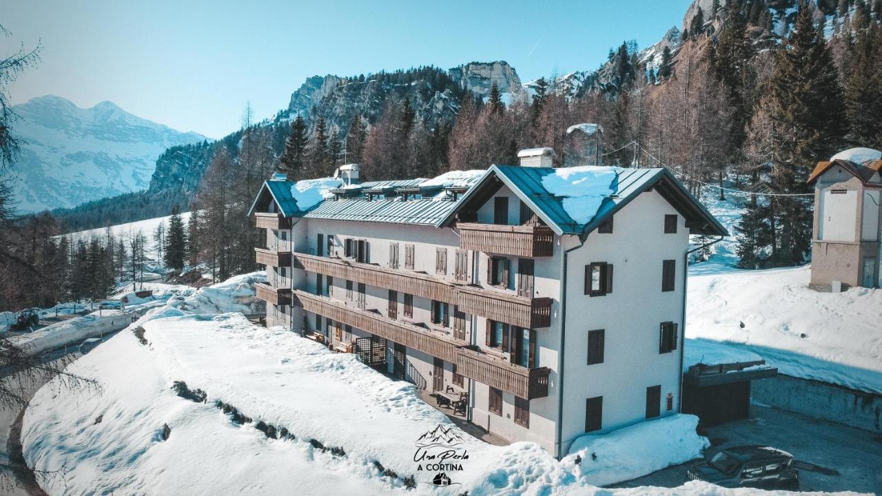 Una Perla A Cortina Кортина-д'Ампеццо Экстерьер фото